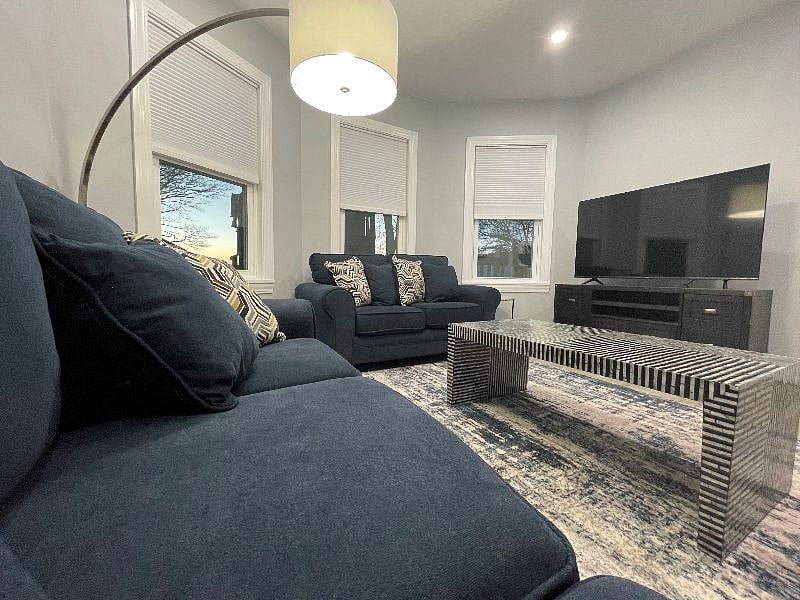 Furnished Finder property 359253_2 photo 10