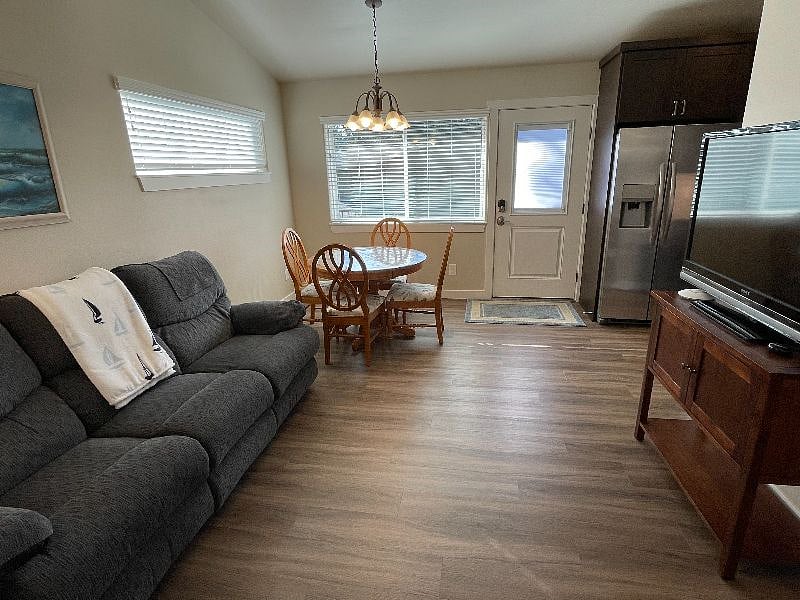 Furnished Finder property 359341_1 photo 4