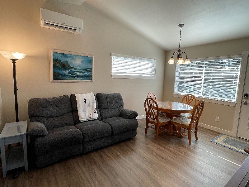 Furnished Finder property 359341_1 photo 5