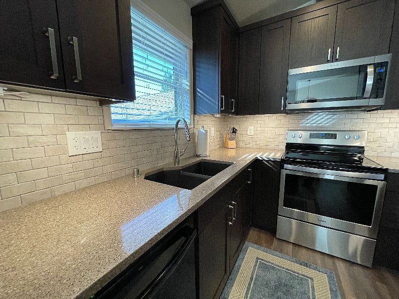 Furnished Finder property 359341_1 photo 8
