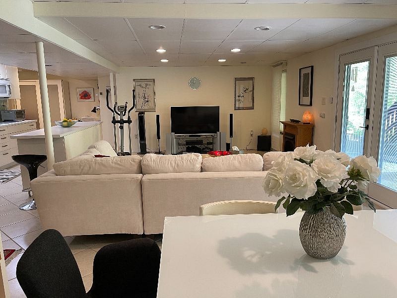 Furnished Finder property 359391_1 photo 27