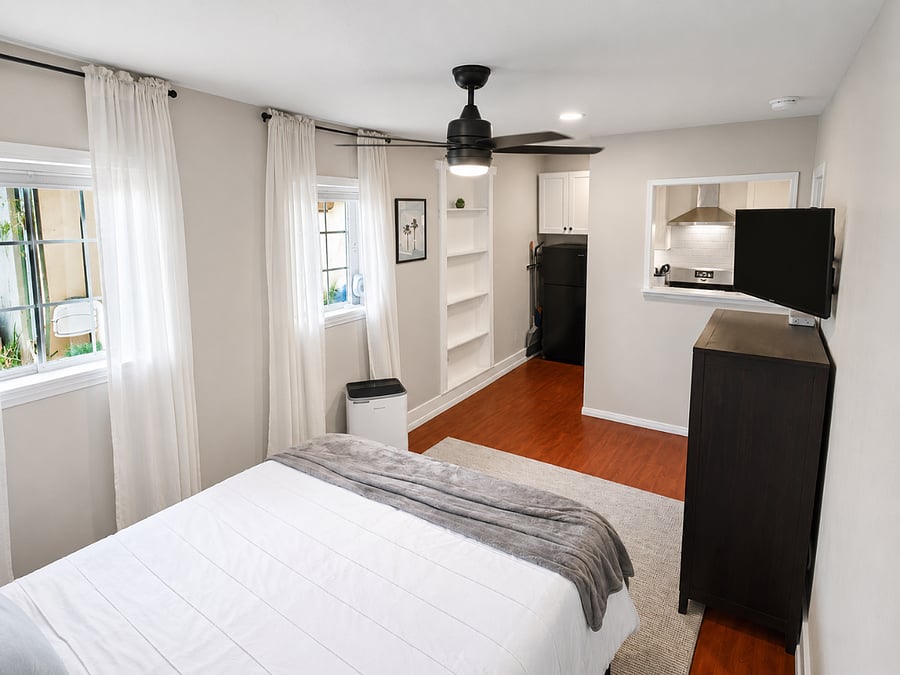 Furnished Finder property 359465_1 photo 8