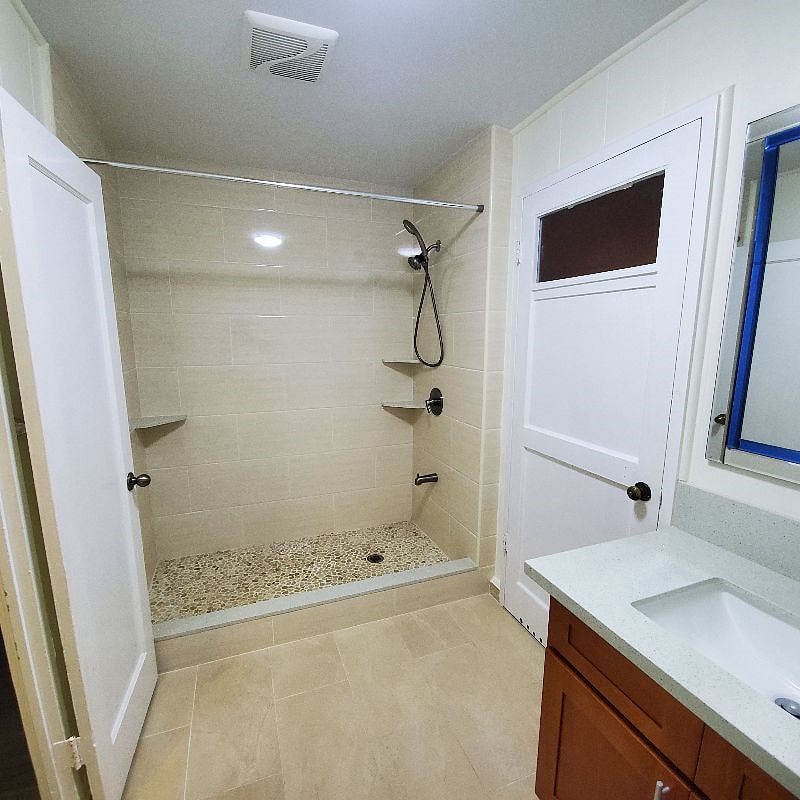 Furnished Finder property 359468_1 photo 12