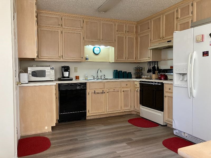 Furnished Finder property 359481_1 photo 7