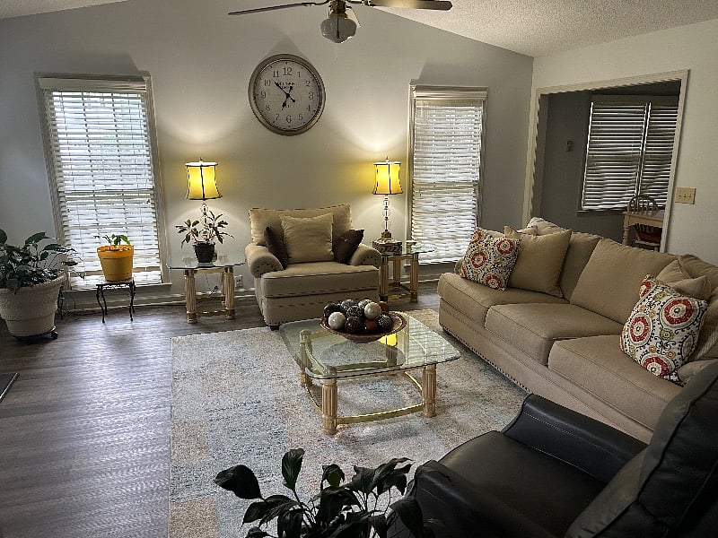Furnished Finder property 359481_1 photo 5