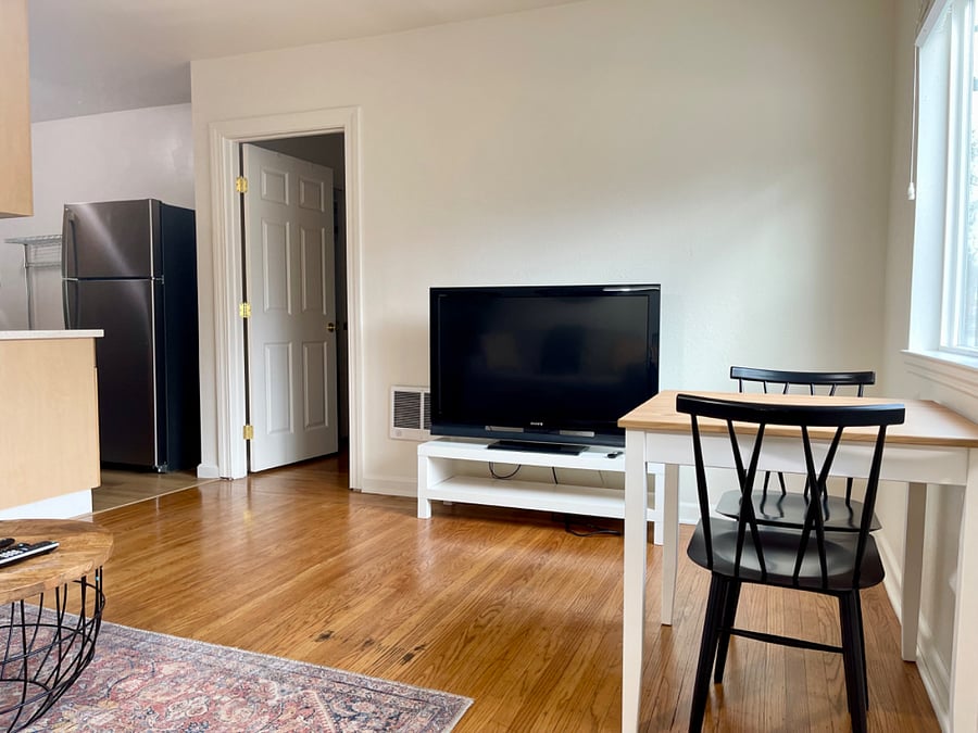 Furnished Finder property 359522_2 photo 3