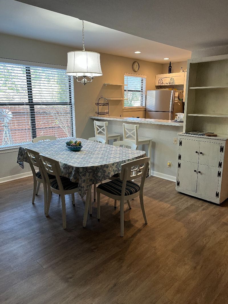 Furnished Finder property 359582_1 photo 3