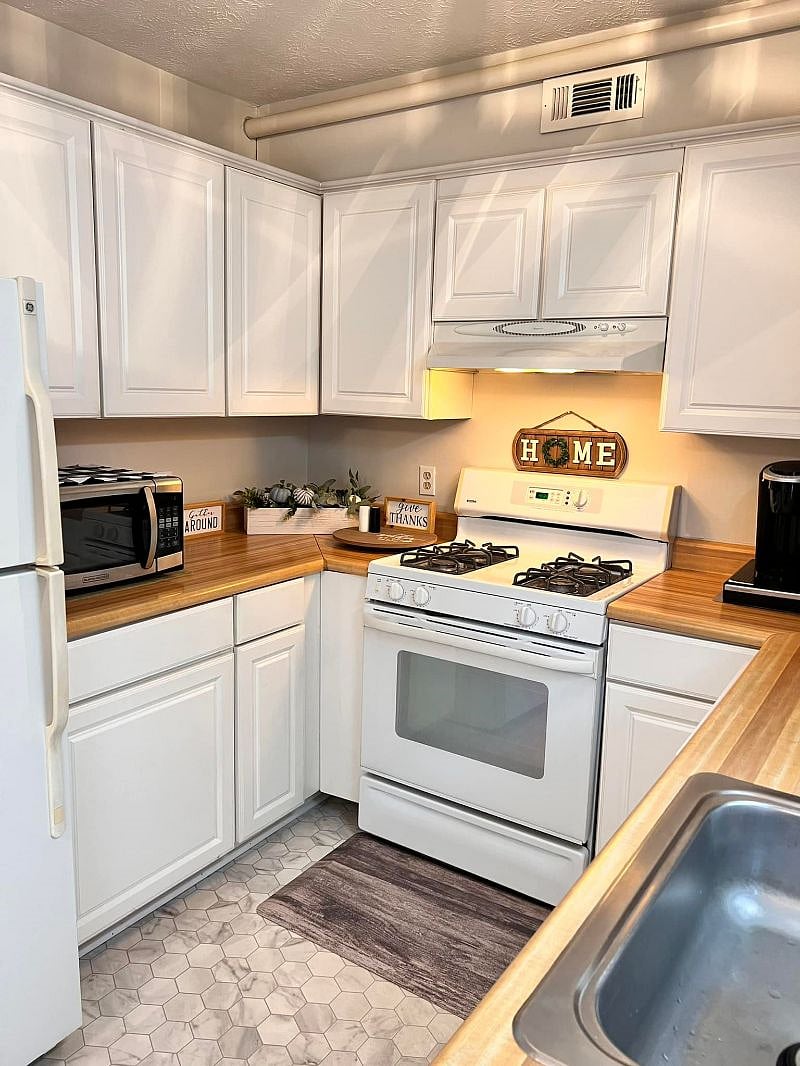 Furnished Finder property 359586_1 photo 7