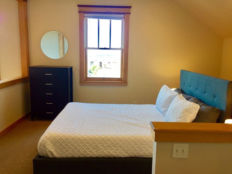 Furnished Finder property 359607_1 photo 3