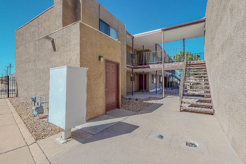 Furnished Finder property 359636_1 photo 20