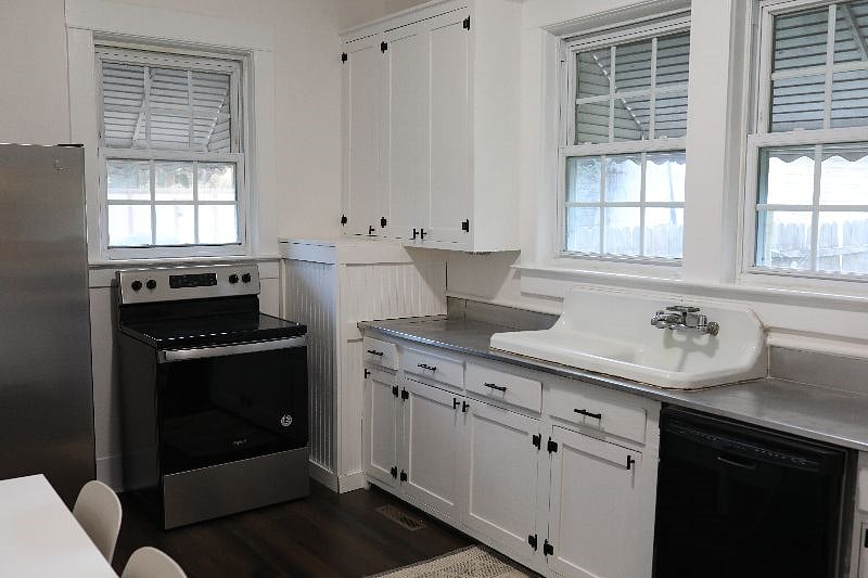 Furnished Finder property 359689_1 photo 10