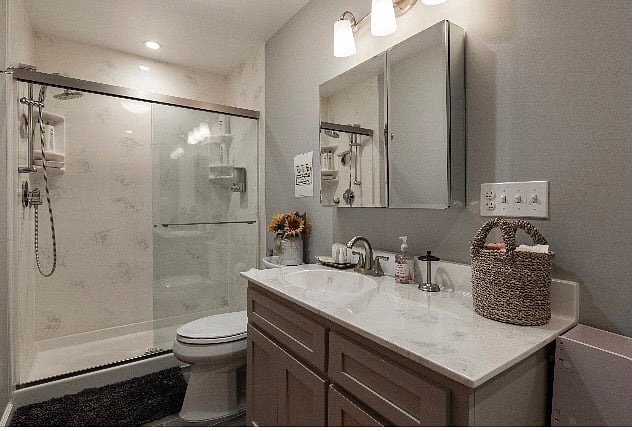 Walk in shower