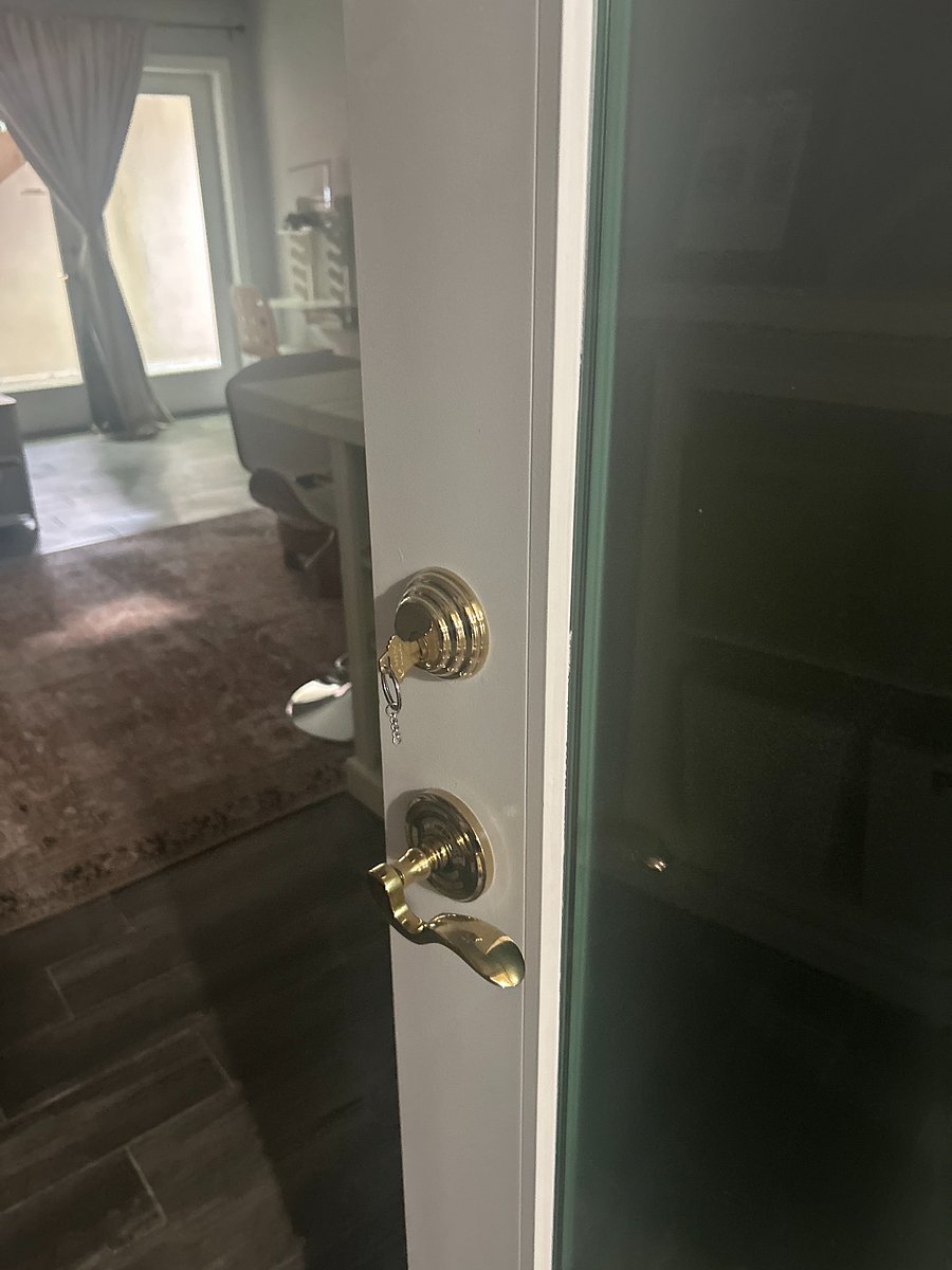 Furnished Finder property 359762_1 photo 23