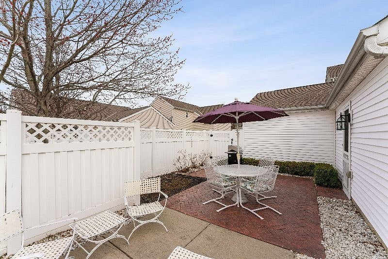 Furnished Finder property 359925_1 photo 26