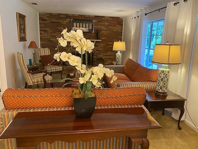 Furnished Finder property 359941_1 photo 3