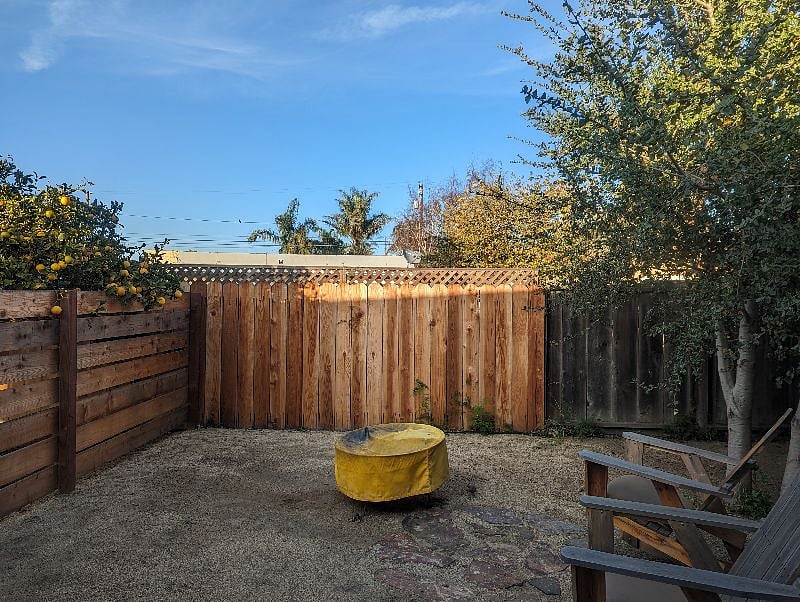 Furnished Finder property 359989_1 photo 12