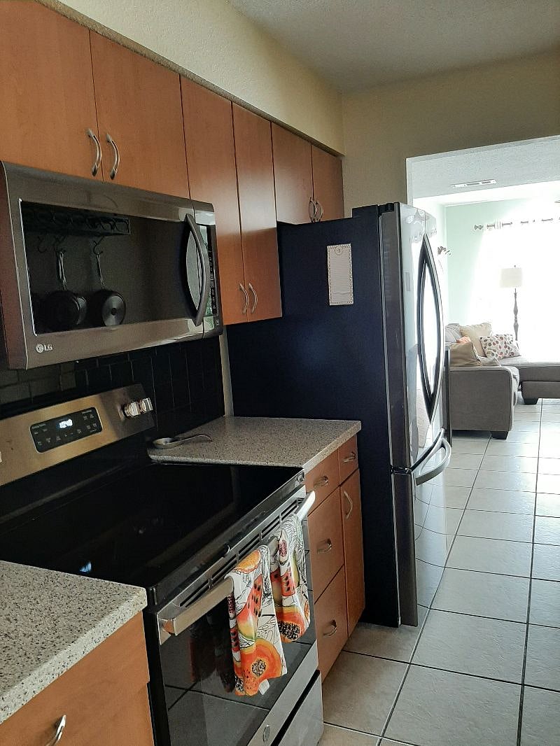 Furnished Finder property 360033_1 photo 4