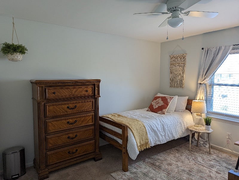 Furnished Finder property 360133_1 photo 25
