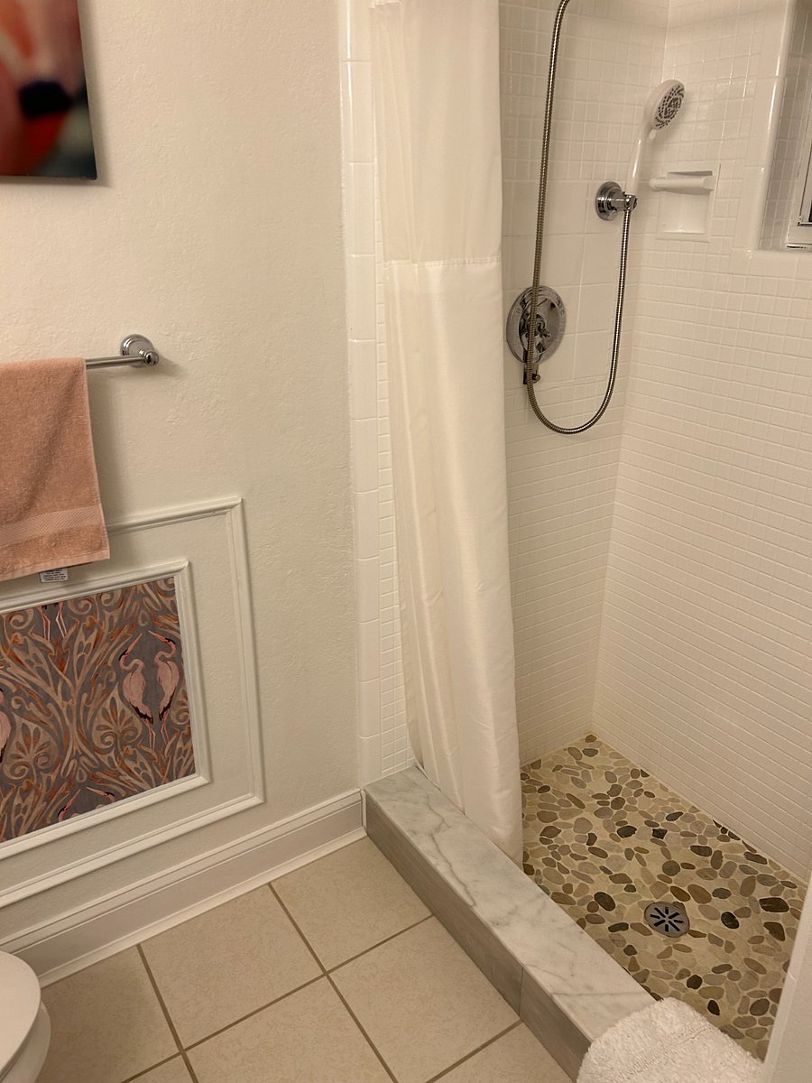 Furnished Finder property 360141_1 photo 9