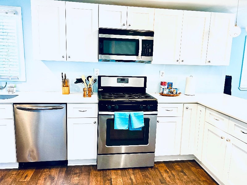 Furnished Finder property 360167_1 photo 4