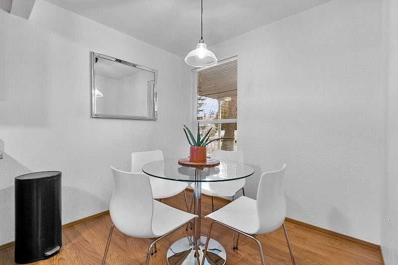 Furnished Finder property 360189_1 photo 20