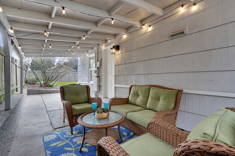 Furnished Finder property 360191_1 photo 15