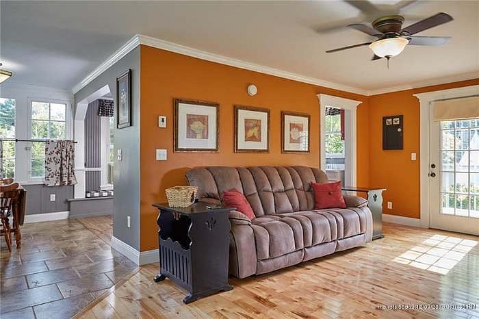 Furnished Finder property 360240_1 photo 5