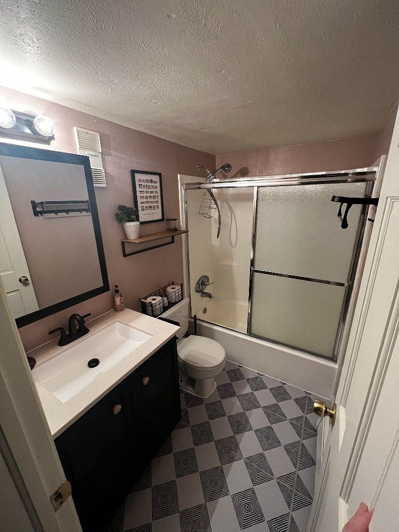 Furnished Finder property 360250_1 photo 5