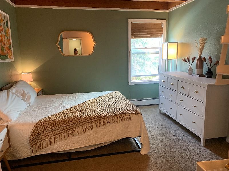 Furnished Finder property 360250_1 photo 9