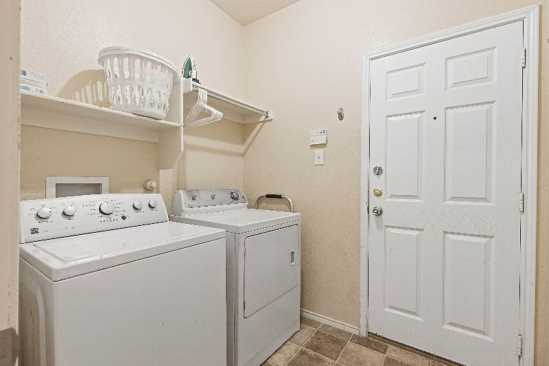 Furnished Finder property 360252_1 photo 15