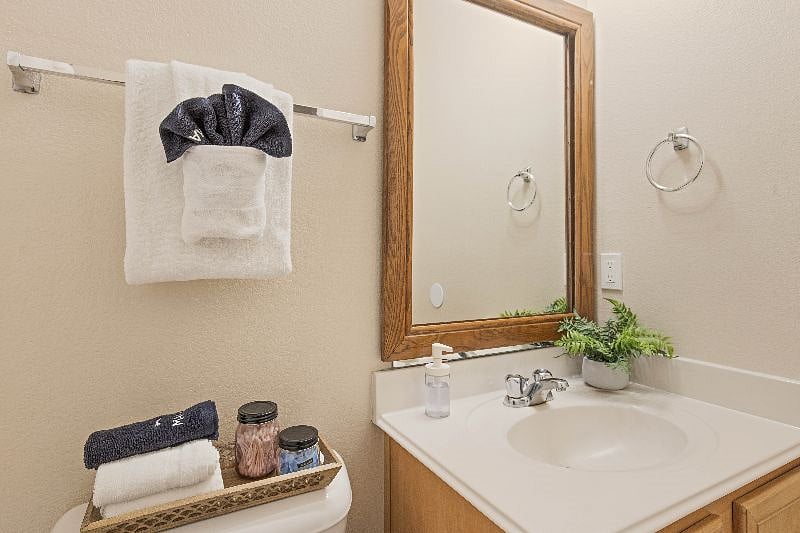 Furnished Finder property 360252_1 photo 22