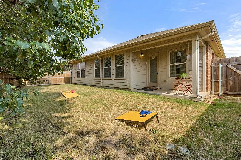 Furnished Finder property 360252_1 photo 52