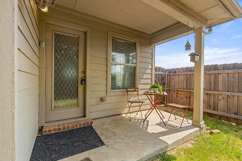 Furnished Finder property 360252_1 photo 49