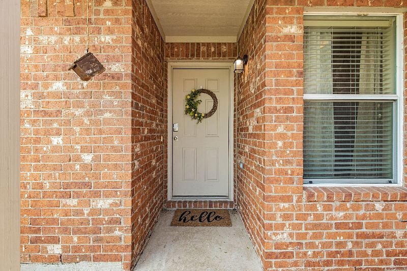 Furnished Finder property 360252_1 photo 35