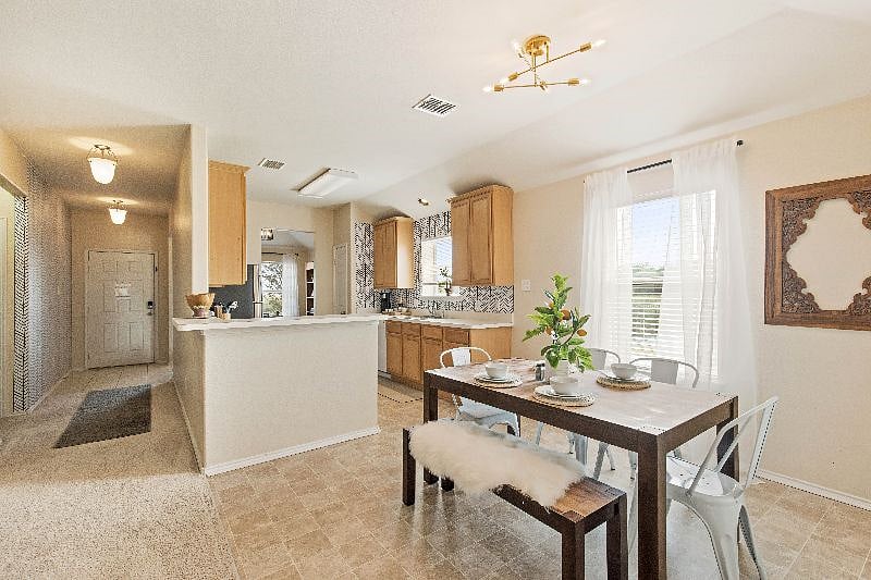 Furnished Finder property 360252_1 photo 43