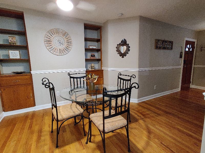 Furnished Finder property 360312_1 photo 15