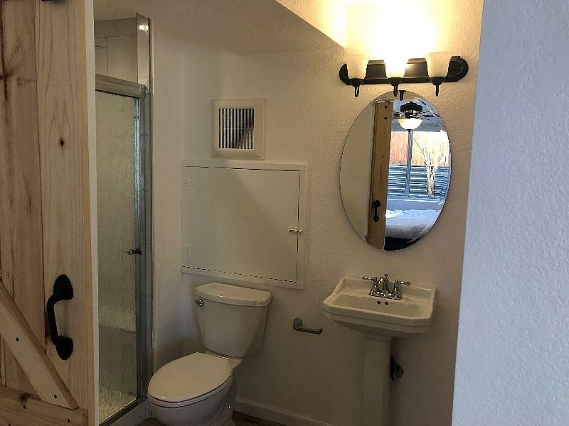 Furnished Finder property 360417_1 photo 17