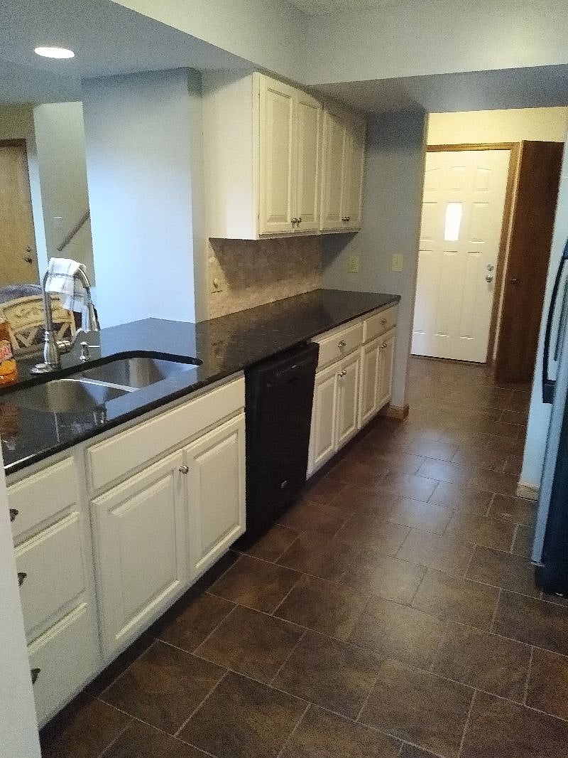 Furnished Finder property 360438_1 photo 12