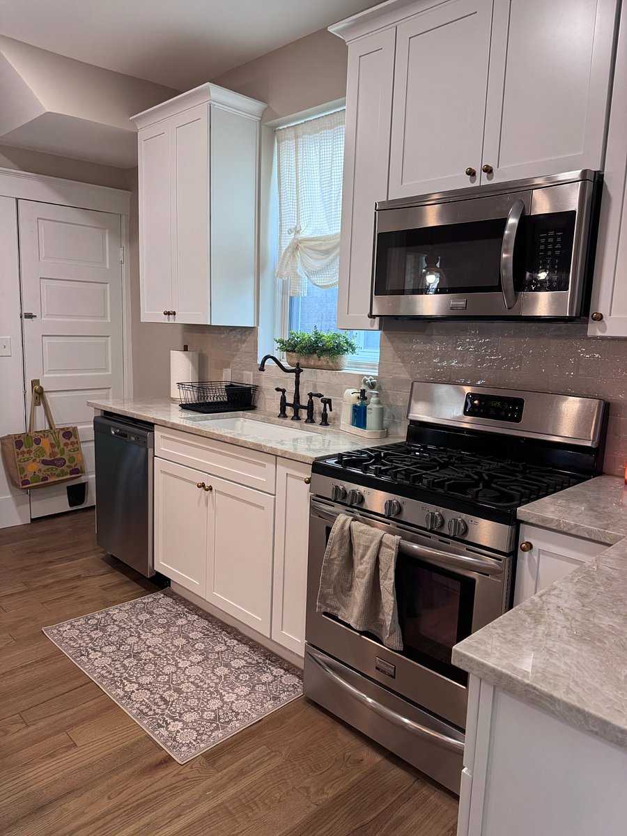 Furnished Finder property 360449_1 photo 15