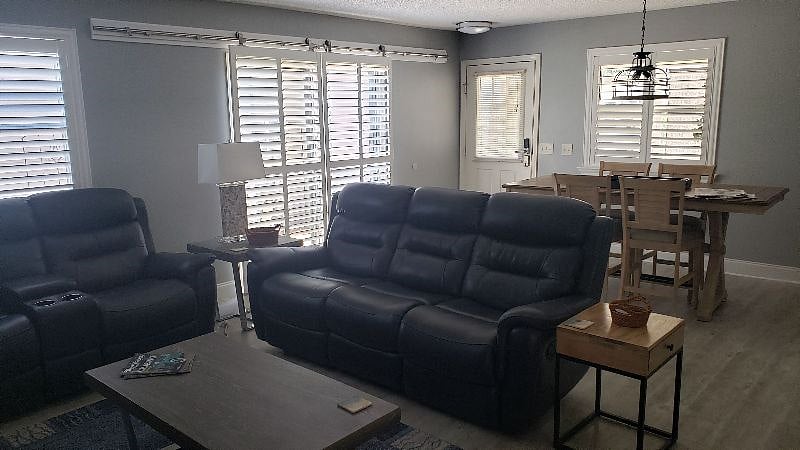 Furnished Finder property 360471_1 photo 4