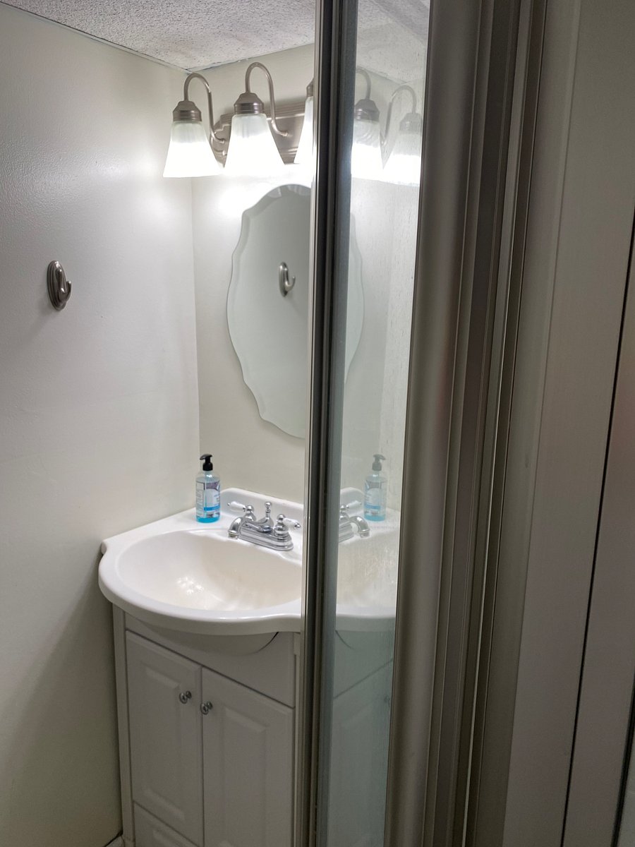 Furnished Finder property 360497_2 photo 4