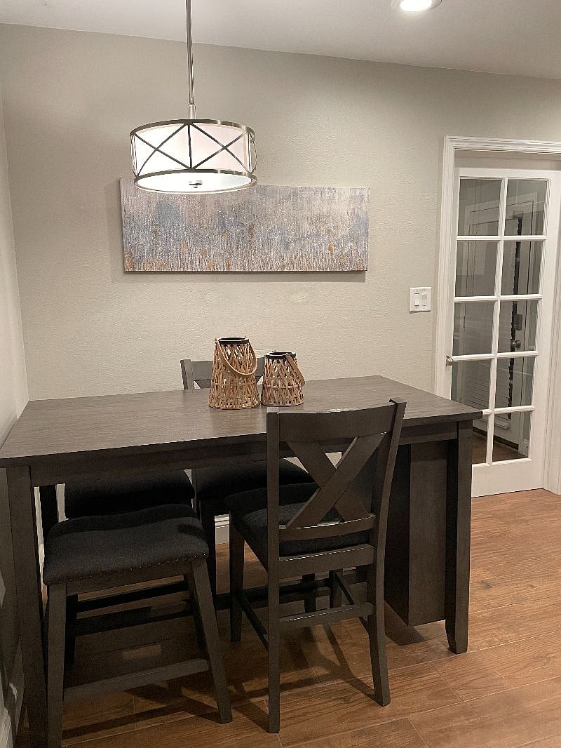 Furnished Finder property 360560_1 photo 6