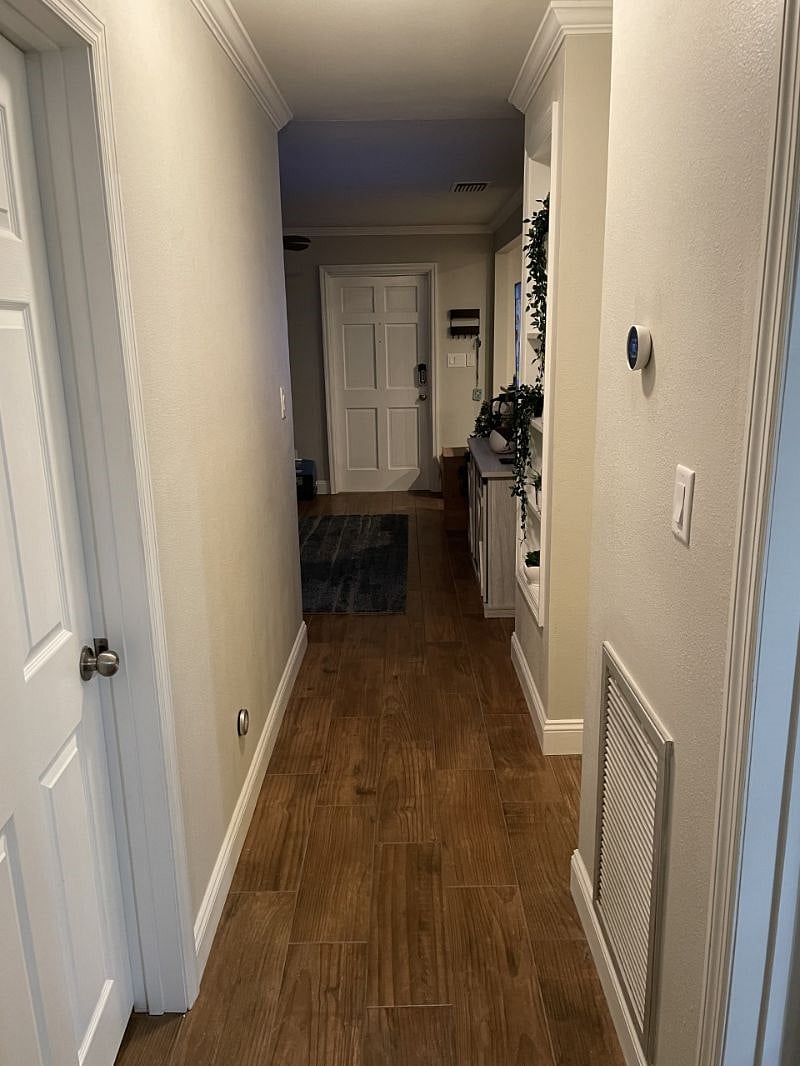 Furnished Finder property 360560_1 photo 7