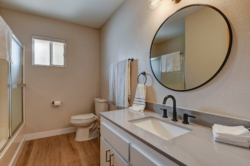 Furnished Finder property 360570_1 photo 4