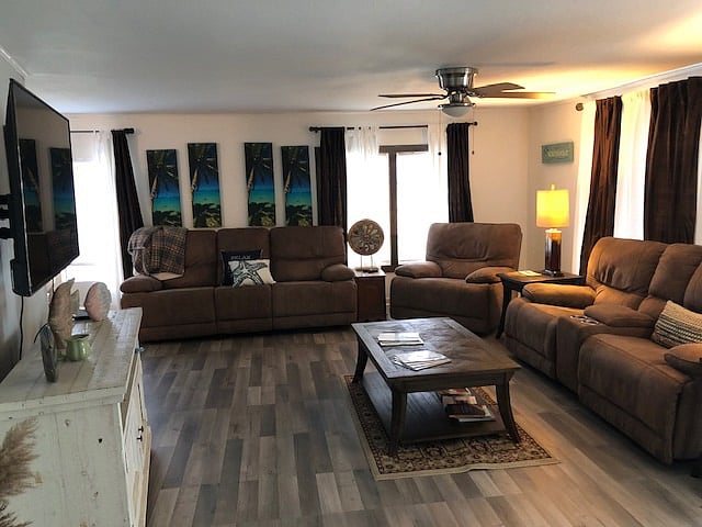 Furnished Finder property 360602_1 photo 2