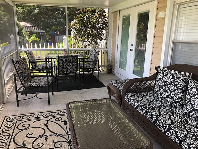 Furnished Finder property 360602_1 photo 16