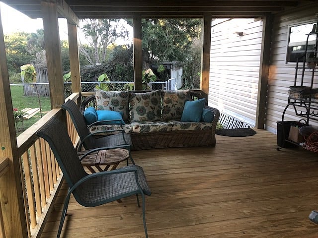 Furnished Finder property 360602_1 photo 17