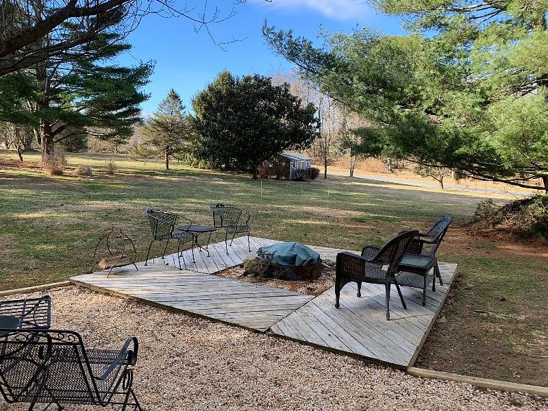 Furnished Finder property 360638_1 photo 17