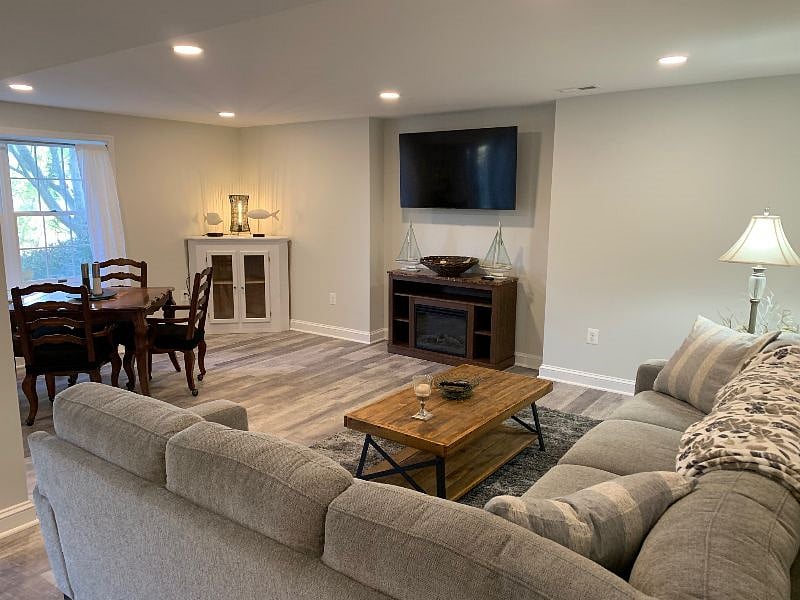 Furnished Finder property 360638_1 photo 3