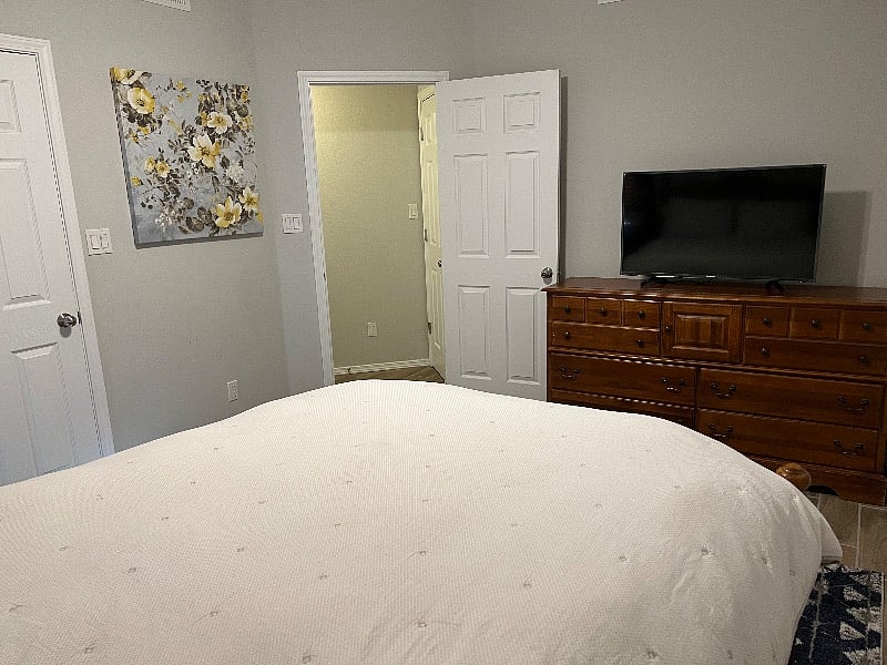 Furnished Finder property 360645_1 photo 7